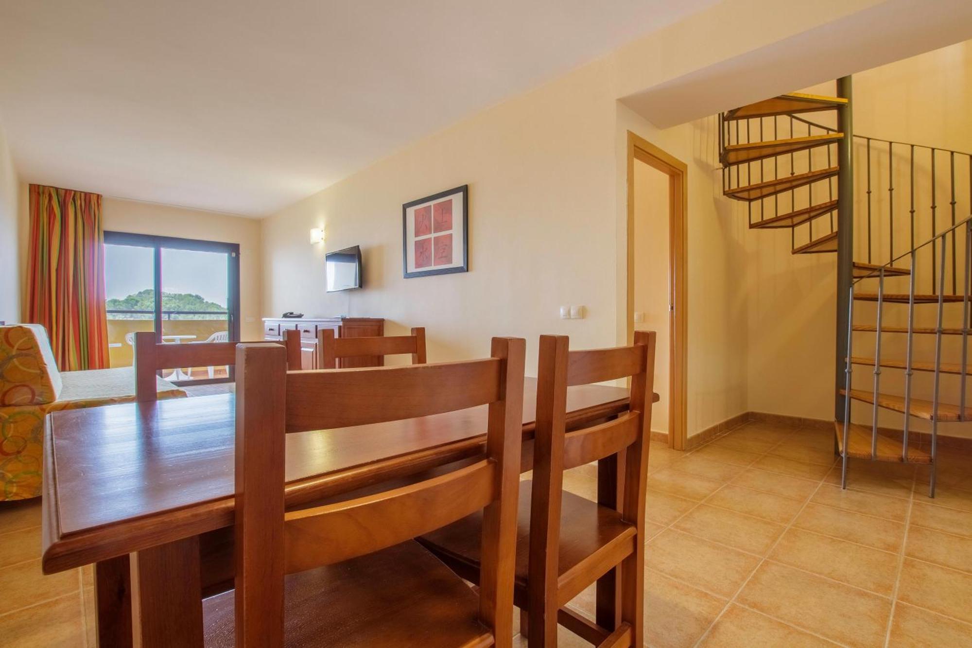 Apartamentos Best Alcazar Ла-Еррадура Екстер'єр фото