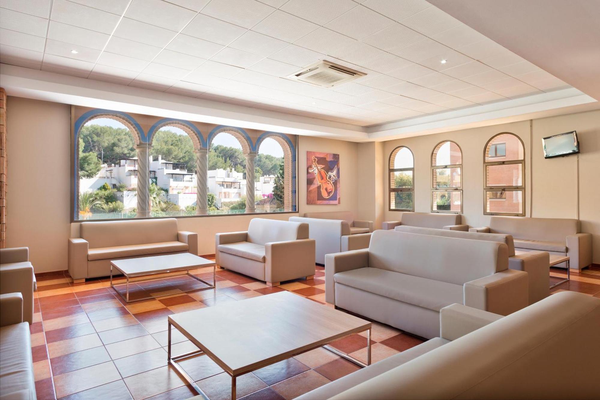 Apartamentos Best Alcazar Ла-Еррадура Екстер'єр фото