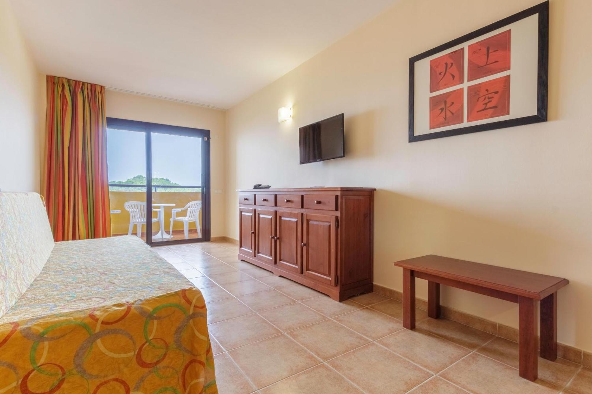 Apartamentos Best Alcazar Ла-Еррадура Екстер'єр фото